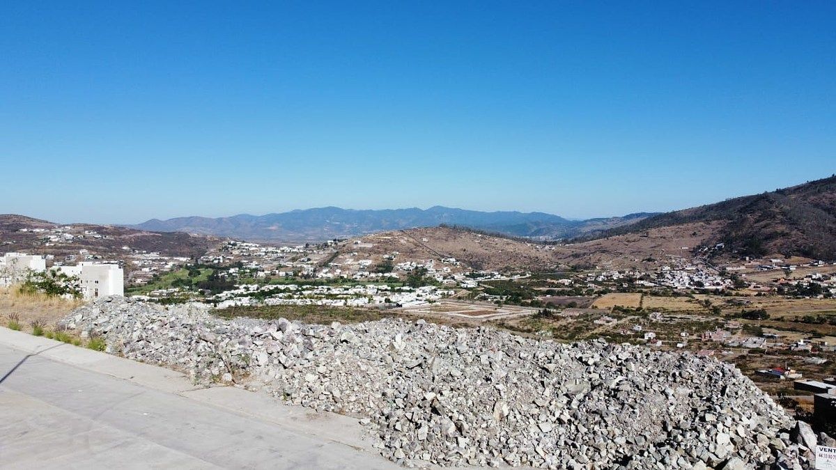 Land Lot 31 - Arboledas - Tres Marías, photo 1 of 2