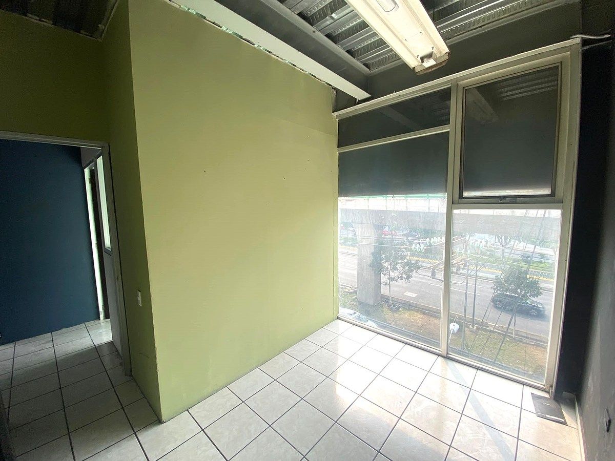 Local comercial en Viveros de La Loma, Tlalnepantla de Baz, foto 8 de 10