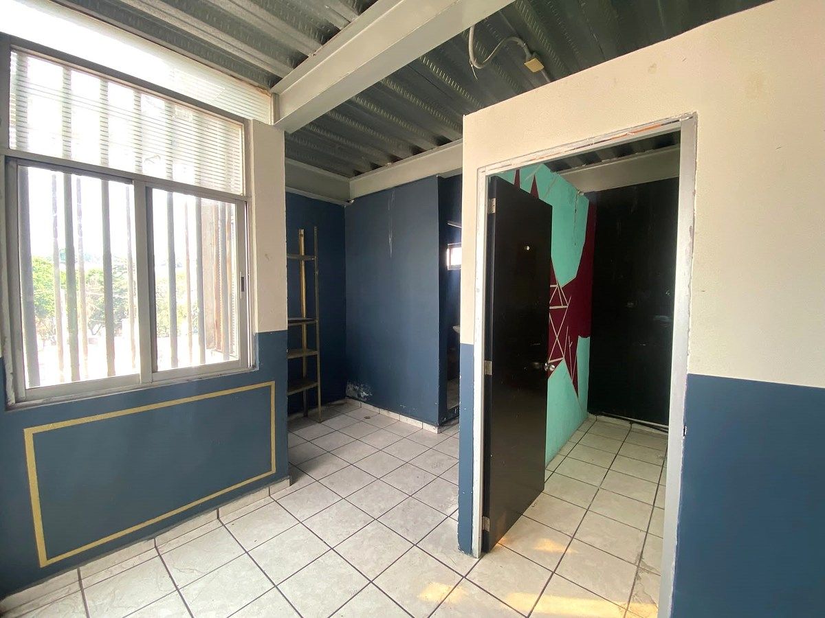 Local comercial en Viveros de La Loma, Tlalnepantla de Baz, foto 4 de 10