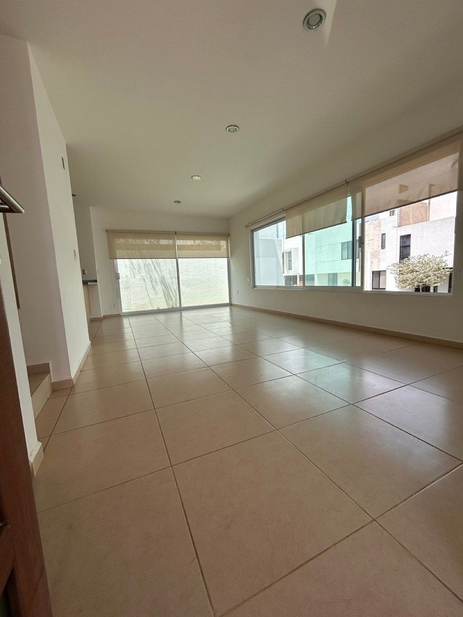 Casa em condomínio fechado em Punta Esmeralda, Corregidora, foto 3 de 25
