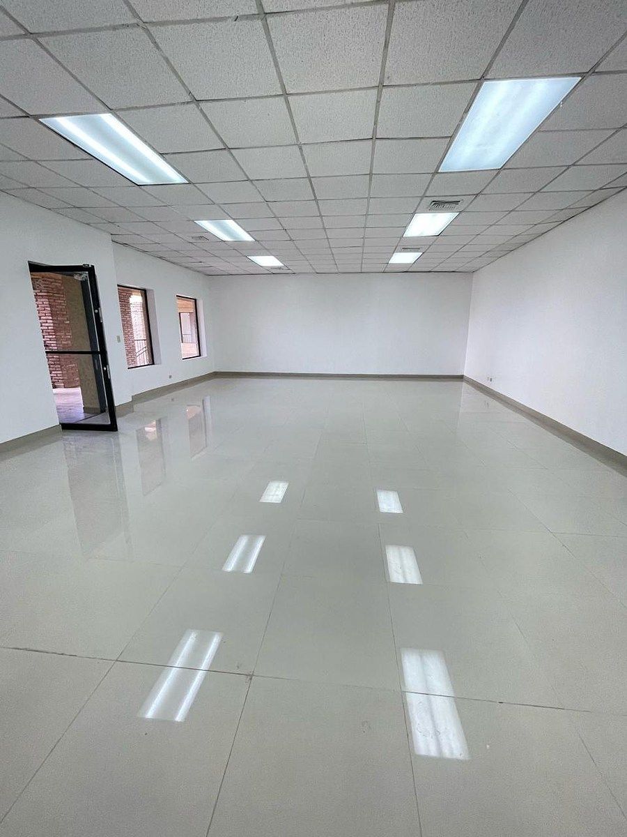 Local comercial en Justo Sierra, Mexicali, foto 4 de 14