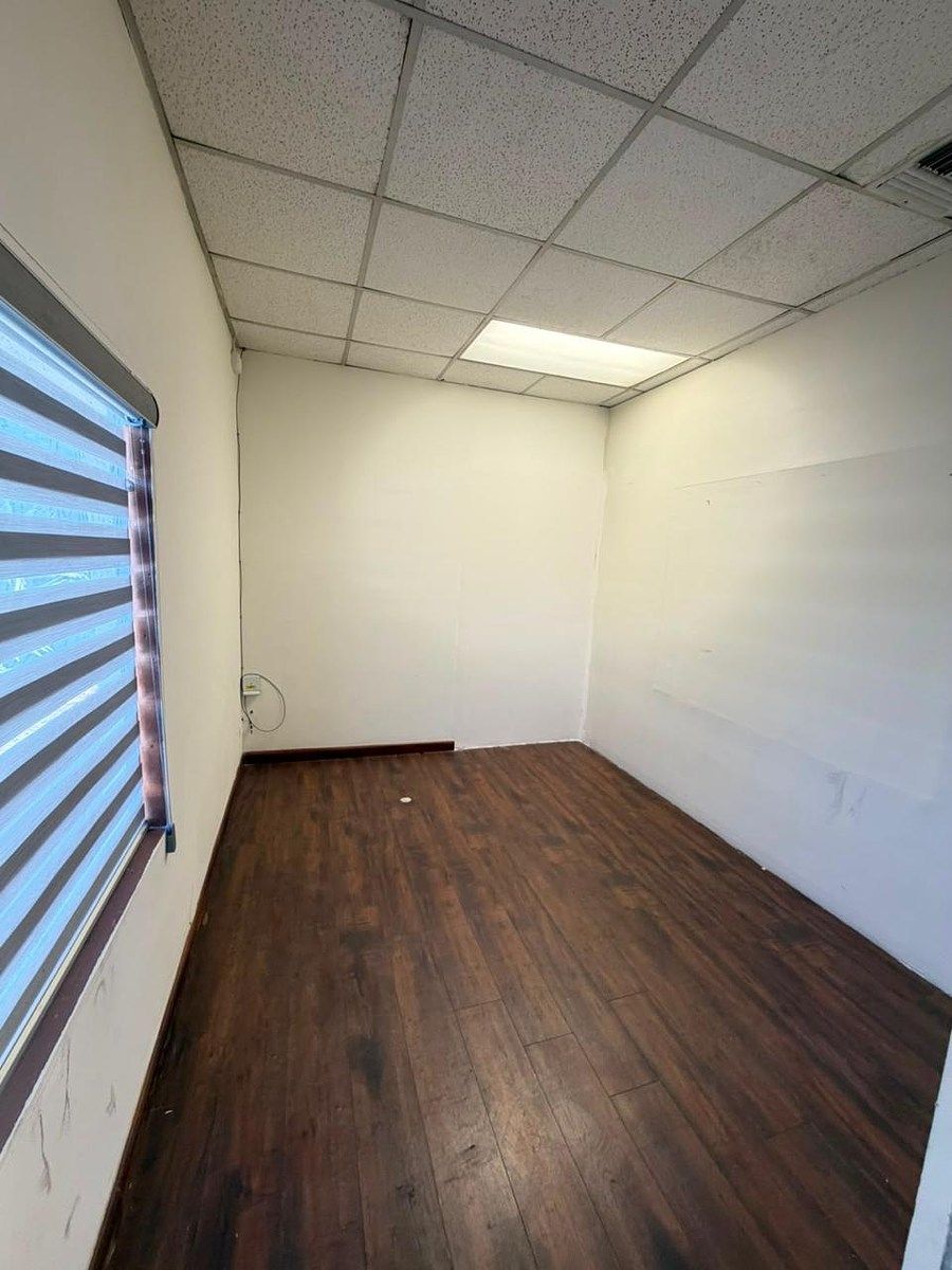 Local comercial en Justo Sierra, Mexicali, foto 6 de 14