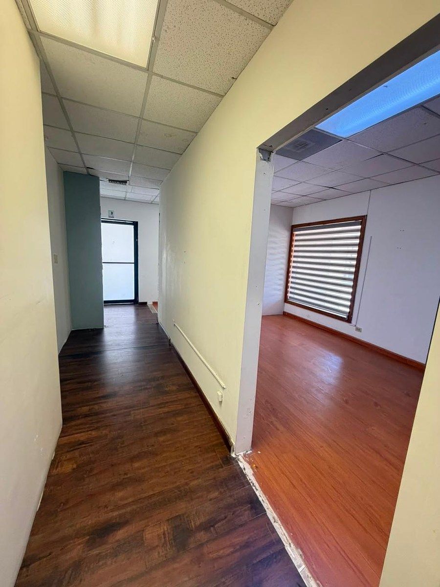 Local comercial en Justo Sierra, Mexicali, foto 11 de 14