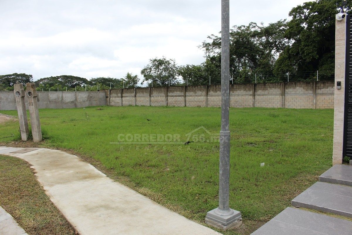 Terreno en Gonzalez 1a Secc, Villahermosa, foto 2 de 3