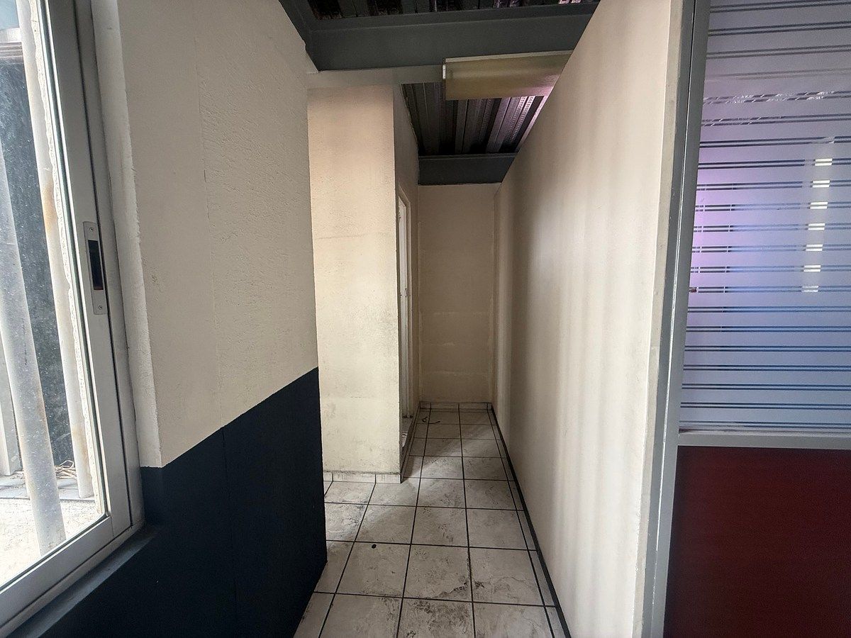 Retail Space in Viveros de La Loma, Tlalnepantla de Baz, photo 13 of 16