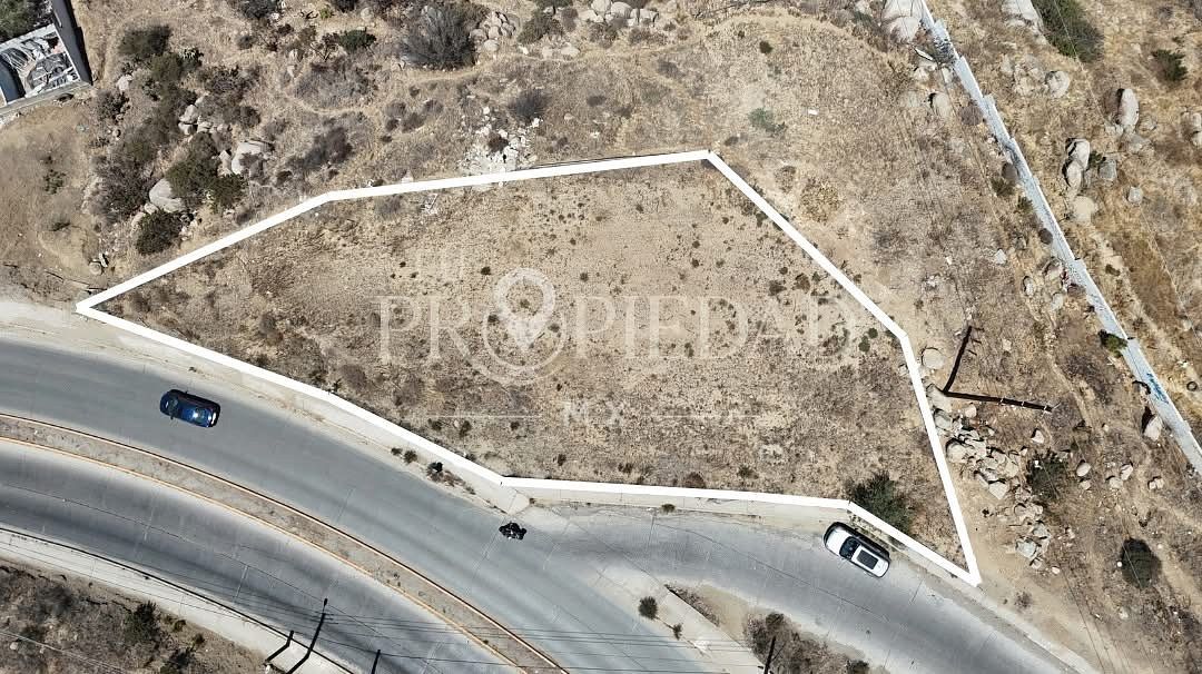 Terreno en Lomas y Jardines de Valle Verde, Ensenada, foto 2 de 3
