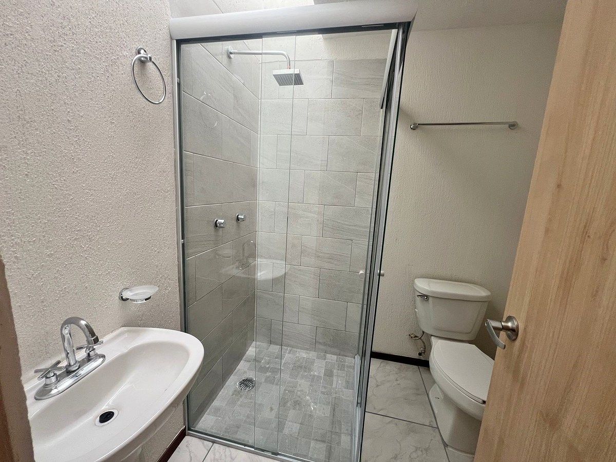 Casa em condomínio fechado em Pedregal del Bosque, Tlaquepaque, foto 6 de 12