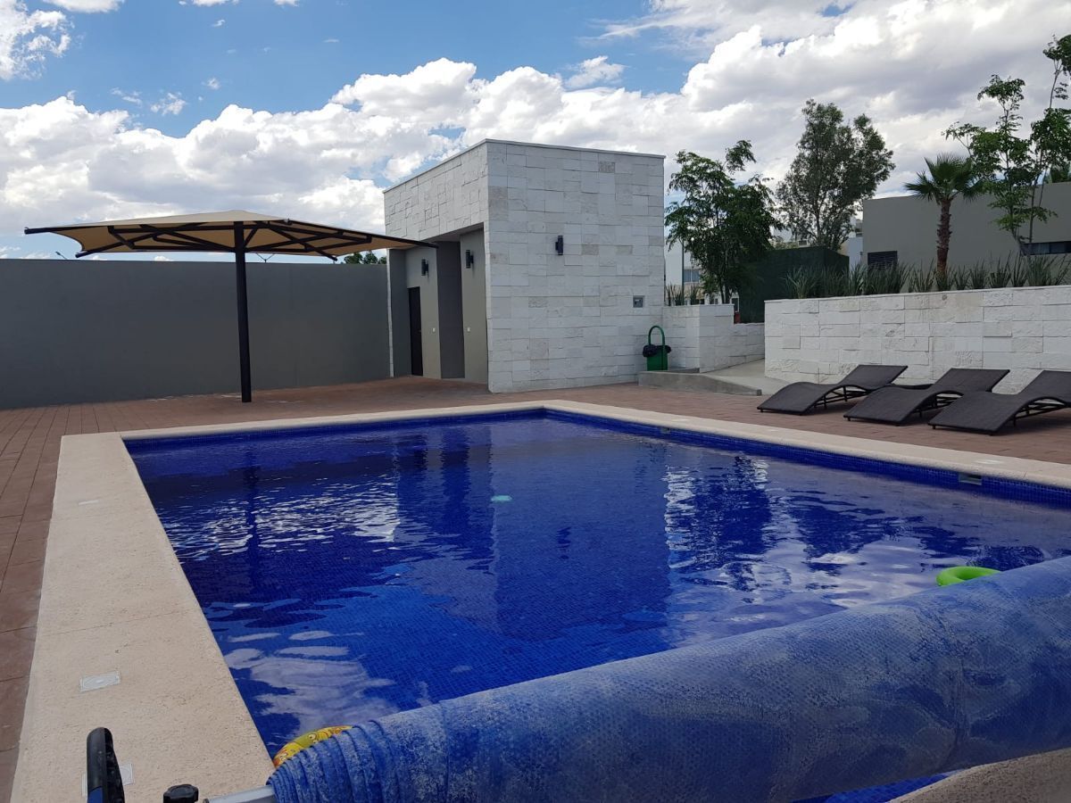 Casa em Paseos de Country 3, León, foto 21 de 21