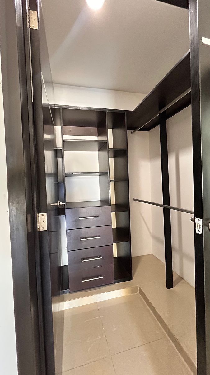 VESTIDOR, foto 14 de 26