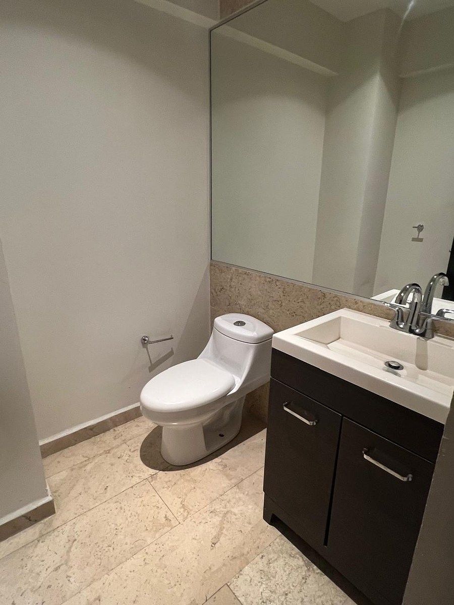 1/2 Baño, foto 9 de 22