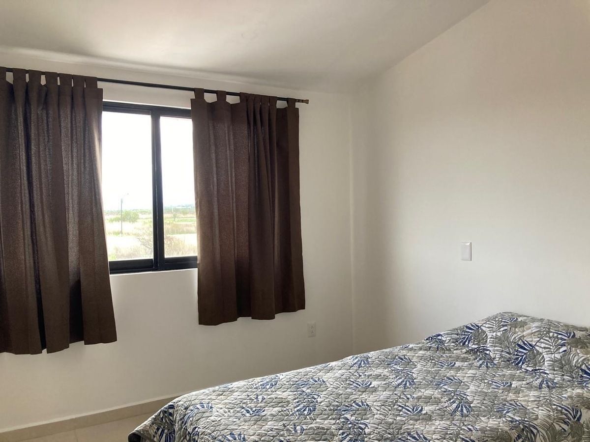 Casa en Ciudad Maderas, Lagos de Moreno, foto 13 de 19