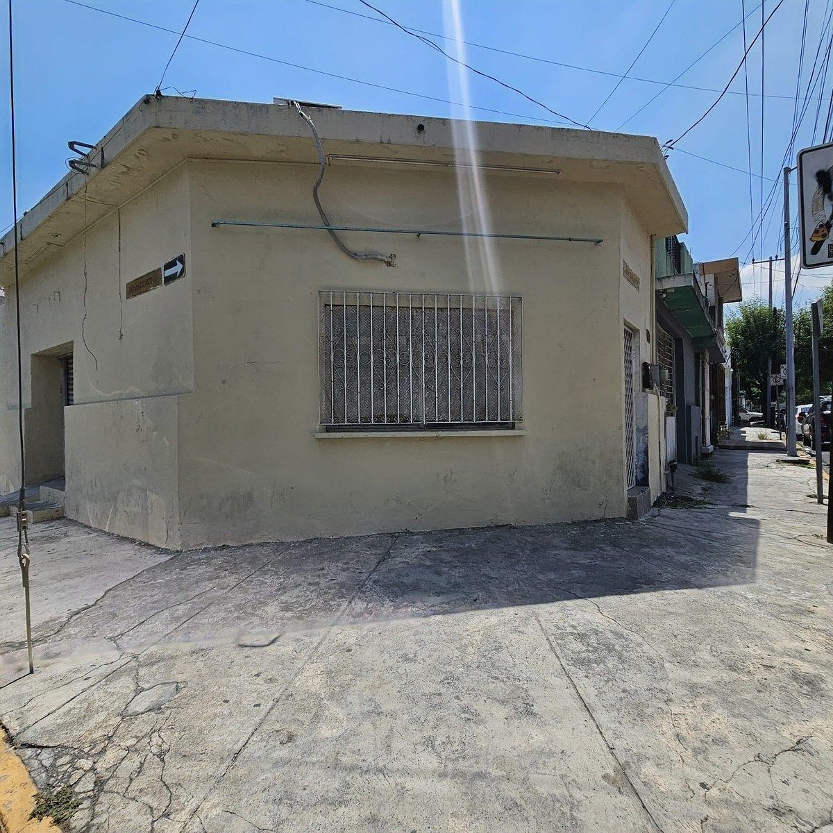 VENTA DE LOCAL COMERCIAL CENTRO DE MONTERREY, foto 1 de 12