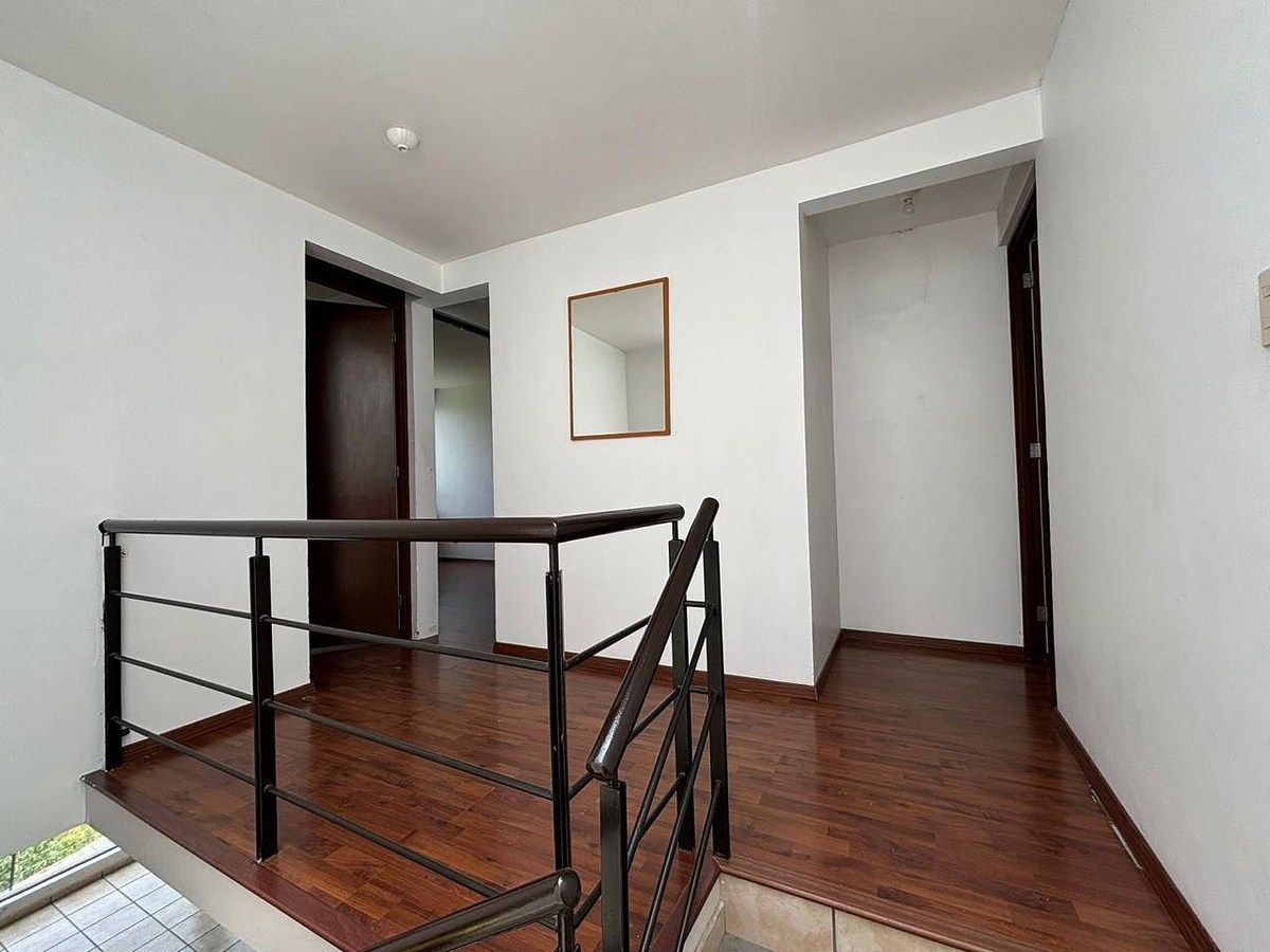 Casa em Valle Dorado, Tlalnepantla de Baz, foto 2 de 11
