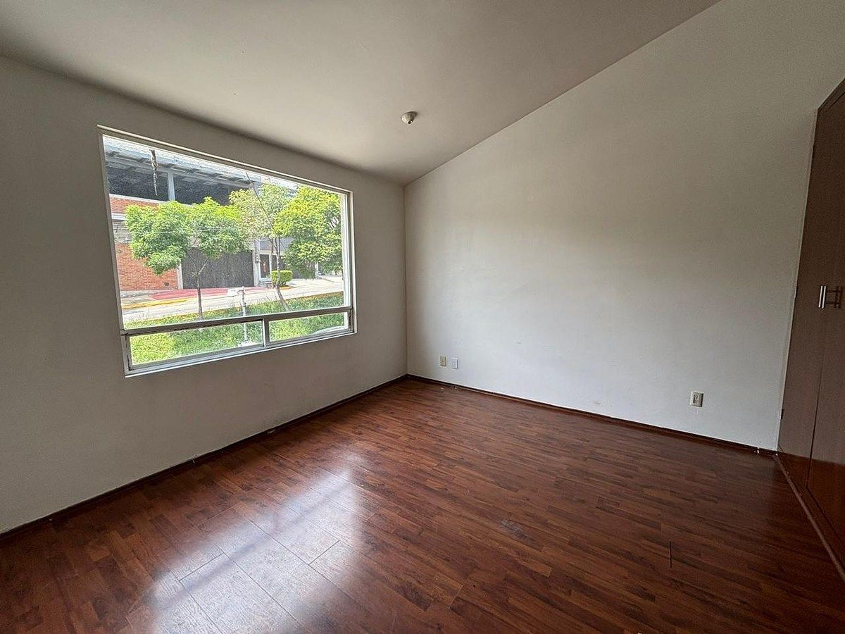 Casa em Valle Dorado, Tlalnepantla de Baz, foto 3 de 11