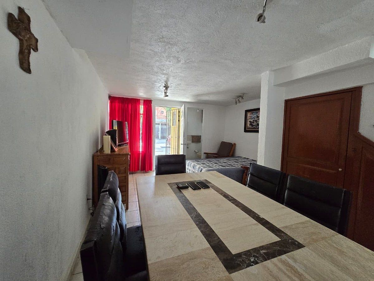 Casa en condominio en Santa Cruz Del Valle, Tlaquepaque, foto 2 de 9
