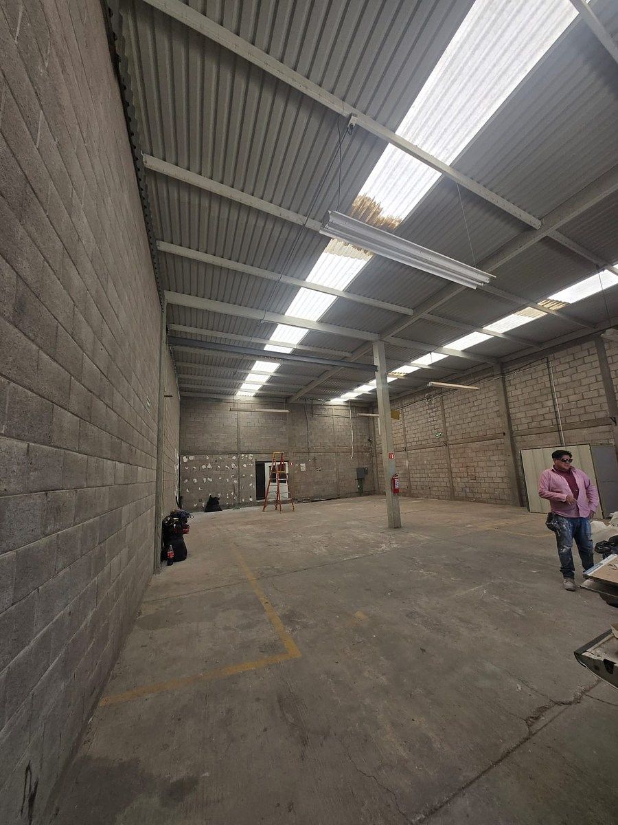 Commercial Storage Unit in Satélite, Querétaro, photo 6 of 12