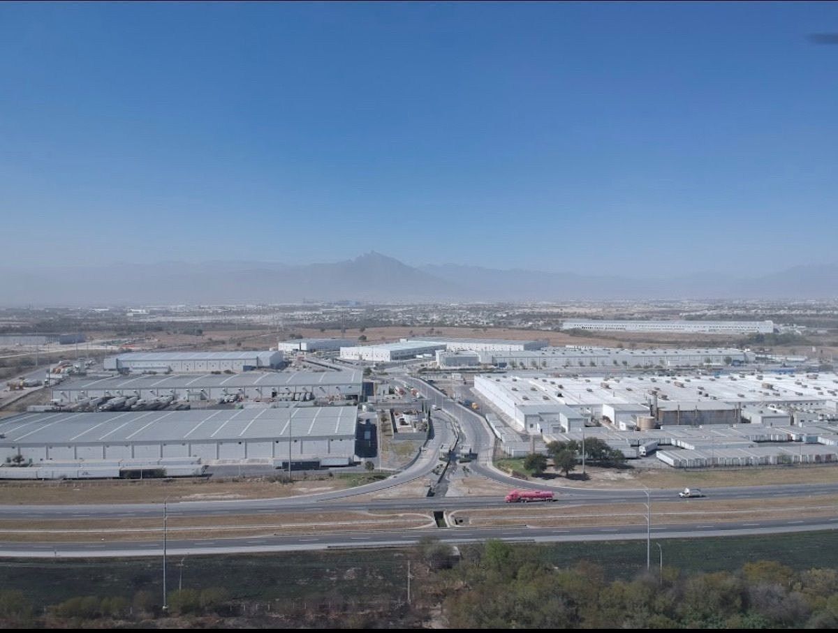 Prédio industrial em San Javier, Apodaca, foto 2 de 10