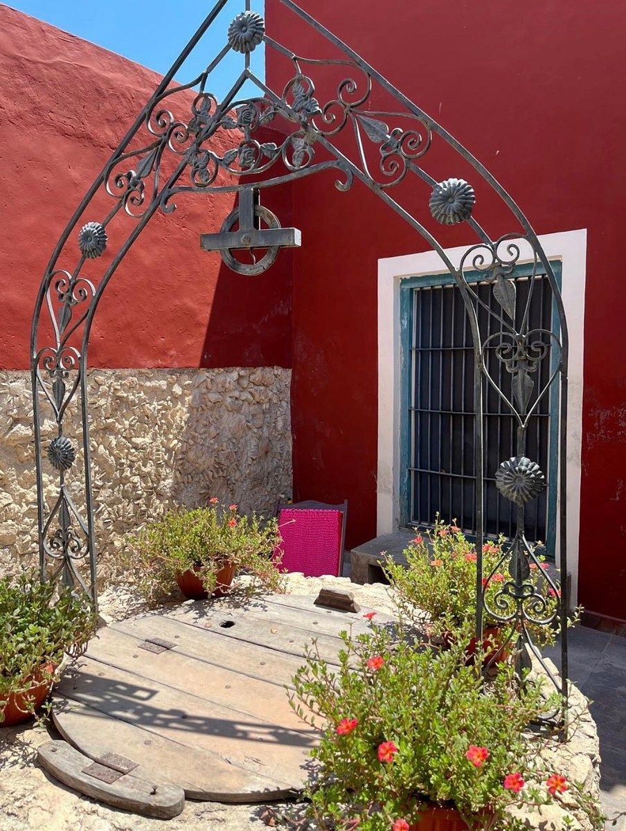 House in San Román, Campeche, photo 2 of 14