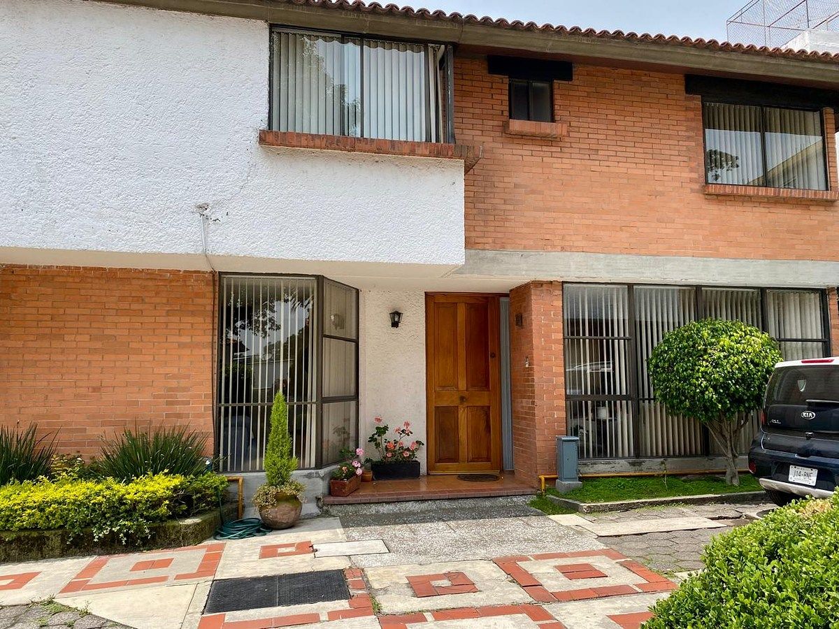 Casa em Condomínio na Av Toluca, foto 1 de 14