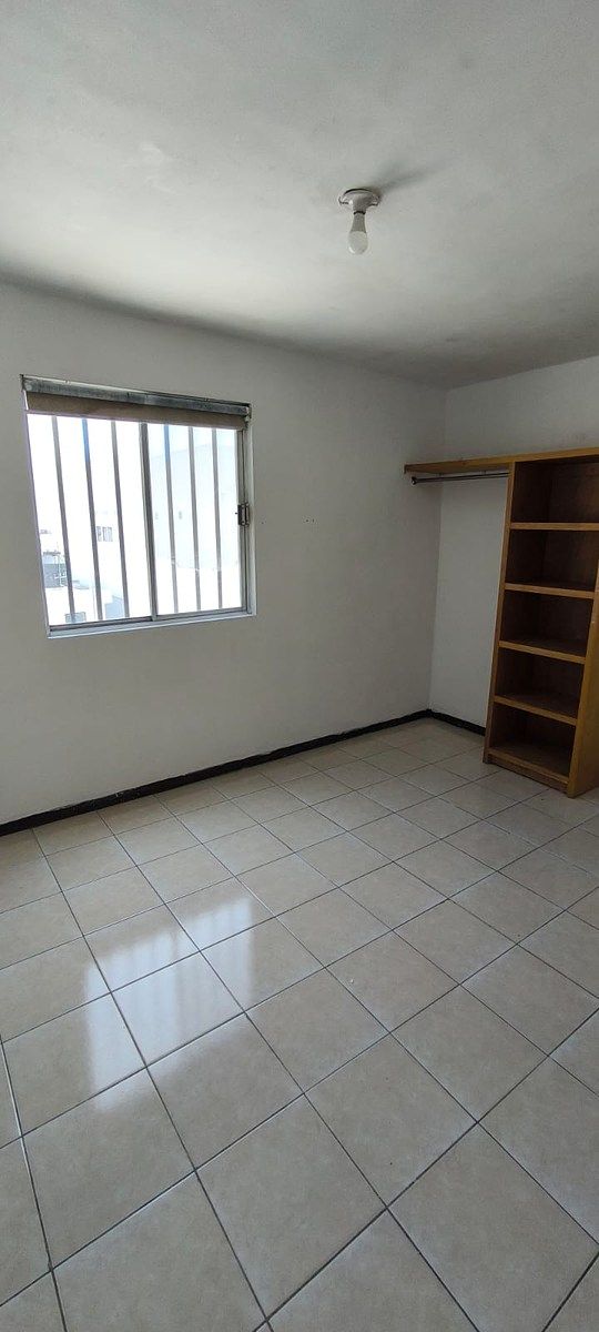 Casa em Residencial de La Sierra, Santa Catarina, foto 5 de 8