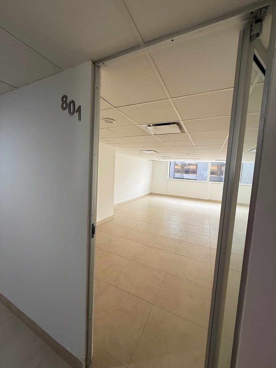 OFFICE FOR RENT, photo 1 of 6