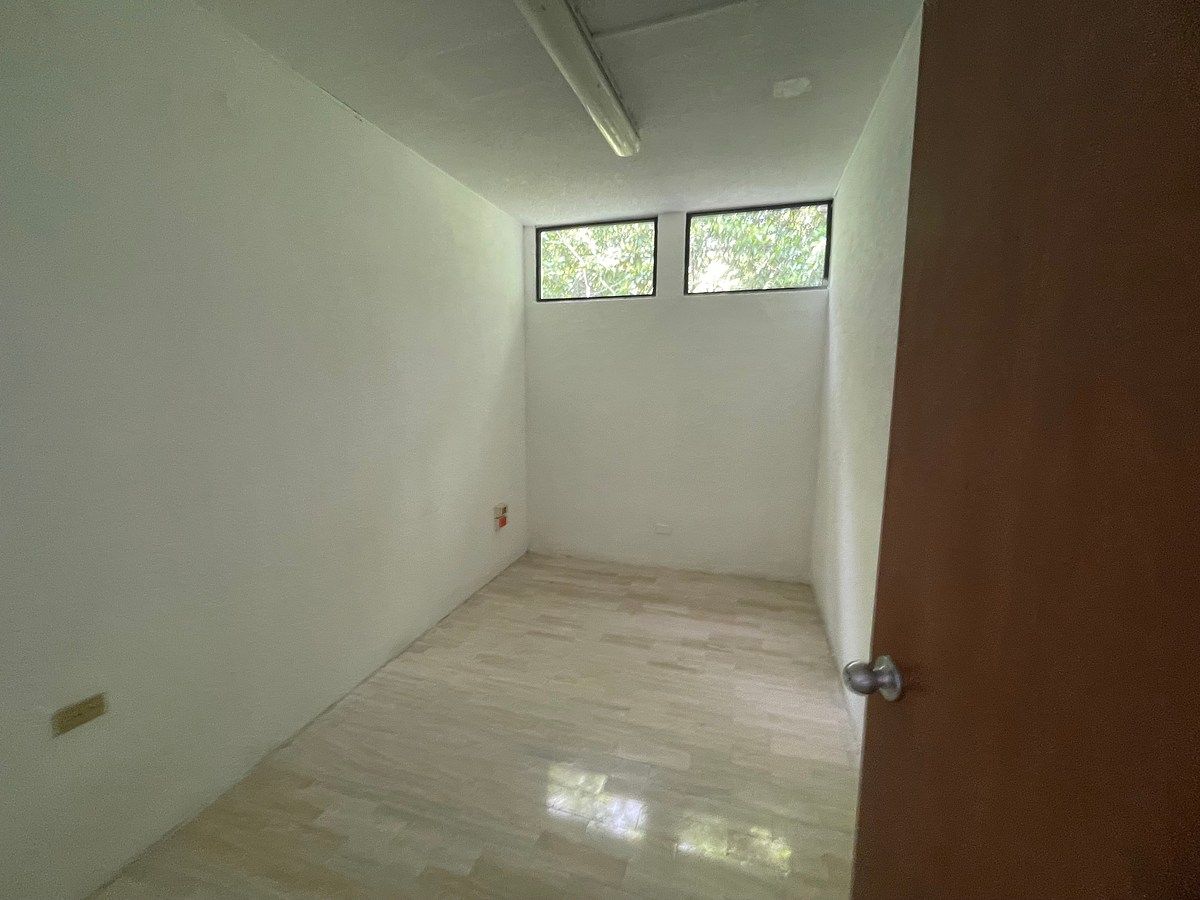 Oficina en Itzimna, Mérida, foto 24 de 28