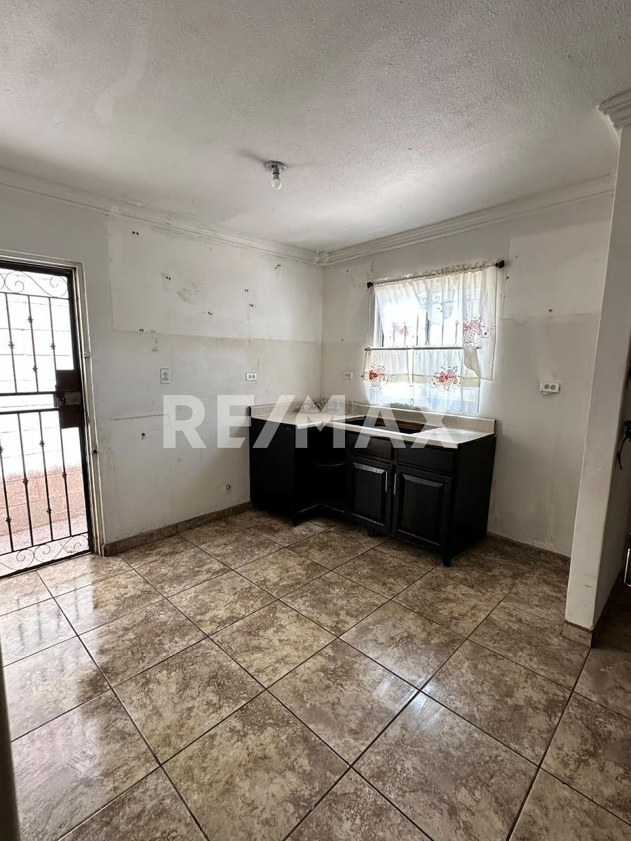 Casa en Villa Lomas Altas 3era. Sección, Mexicali, foto 4 de 12