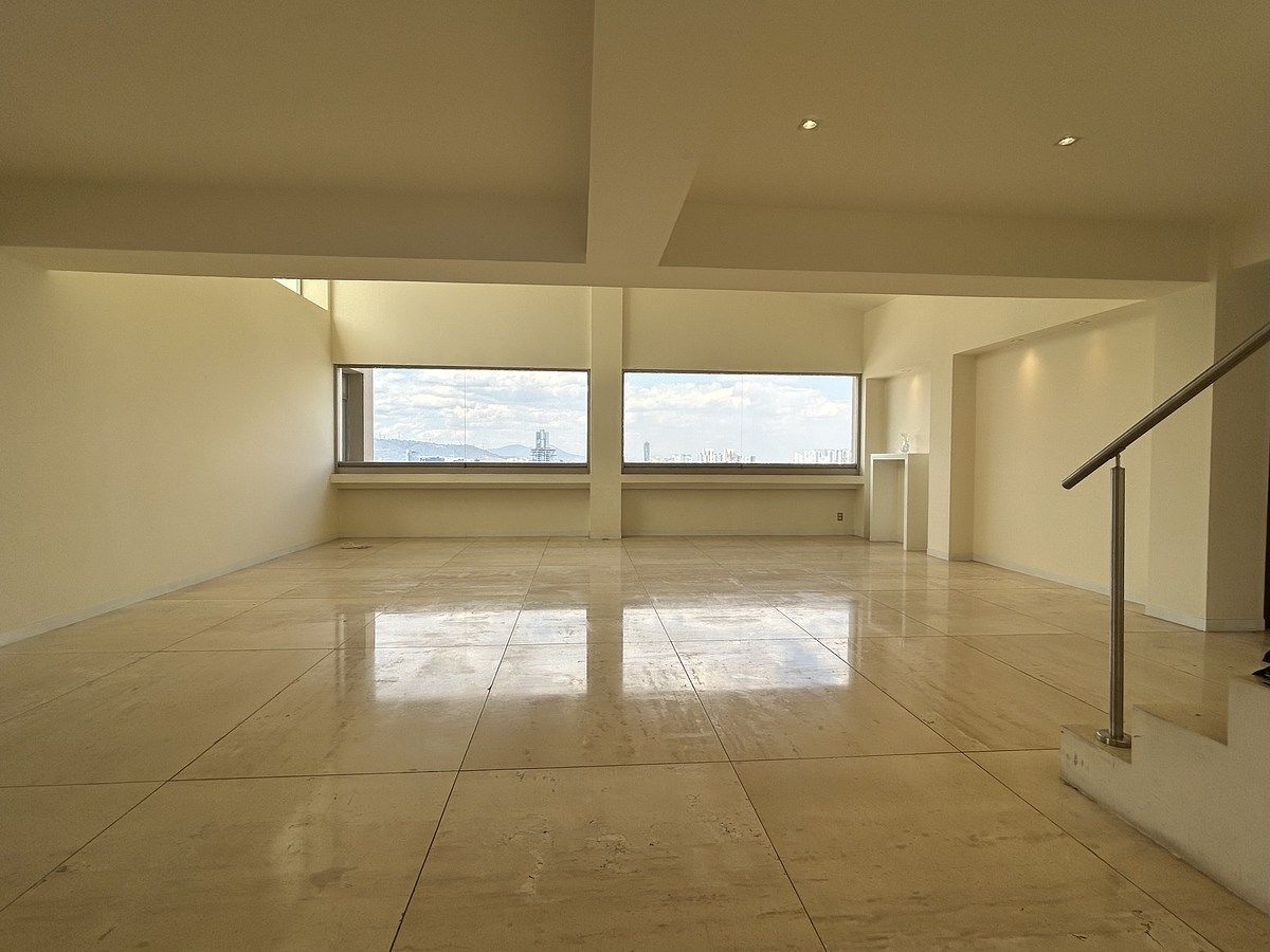 À VENDA: Apartamento Ph ideal em Lomas Country com vista para o campo, foto 1 de 16