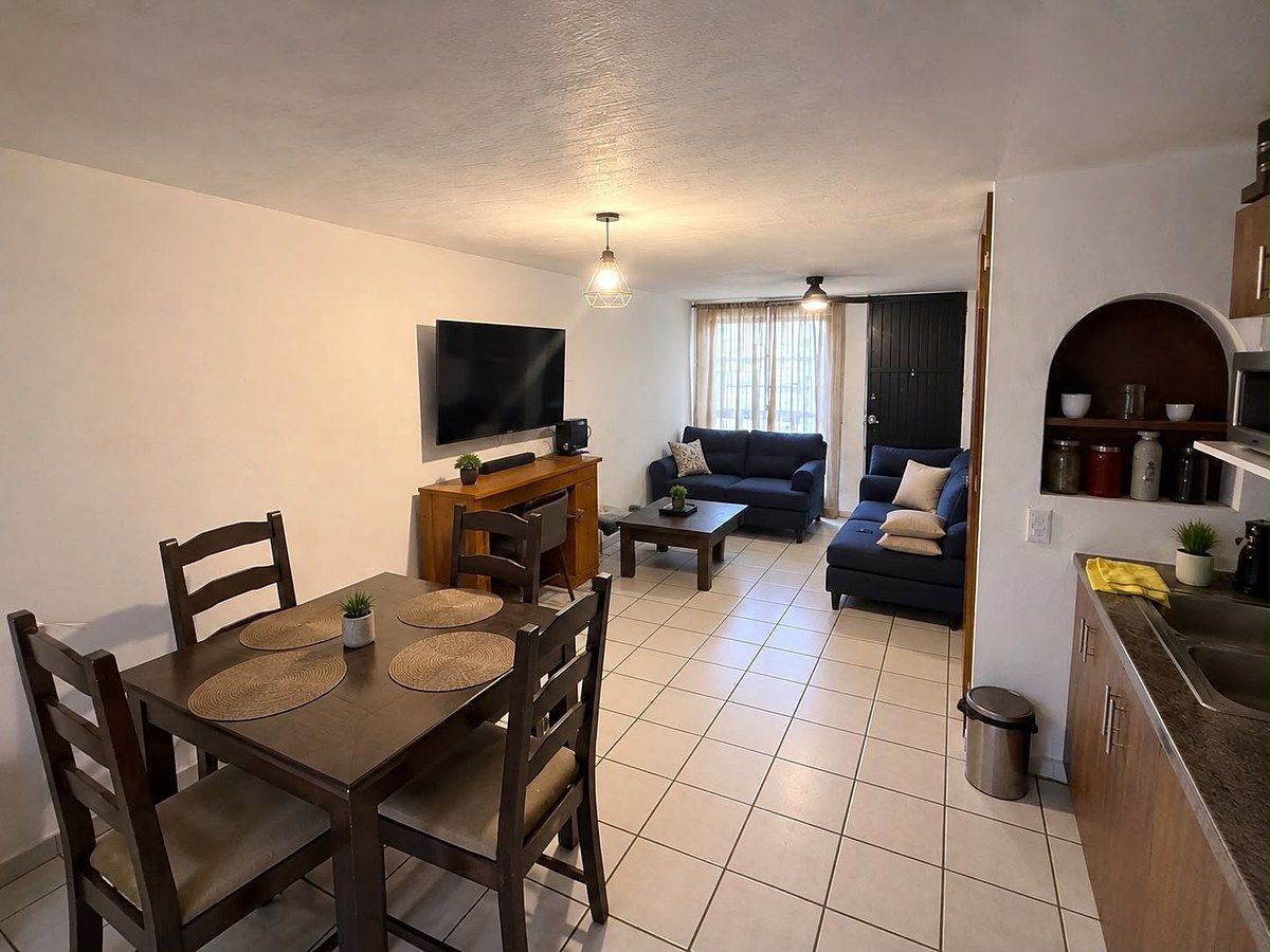 Casa en Camichines Residencial 1ra. Sección, Tlaquepaque, foto 3 de 10