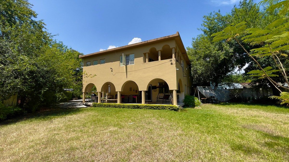 House in Yerbaniz, Santiago, photo 12 of 14
