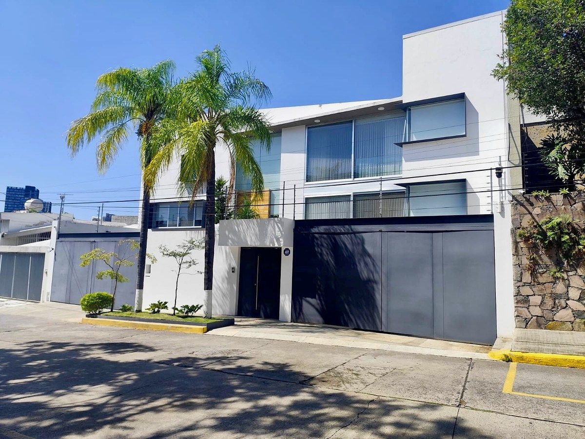 House in Jacarandas, Zapopan, photo 3 of 48