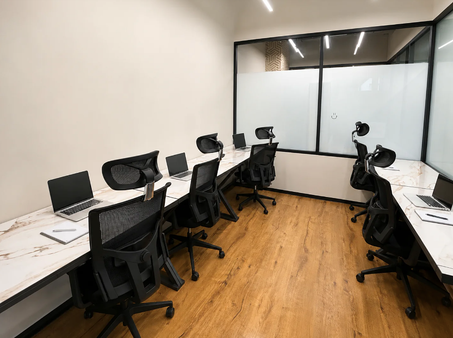 OFICINA COWORKING EN RENTA EN CERVANTES SAAVEDRA — 23.70 M², foto 1 de 6