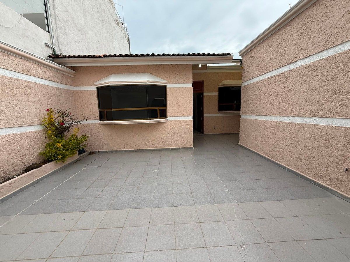 CASA DE UM ANDAR EM COLINAS DEL CIMATARIO, QUERETARO, foto 1 de 24