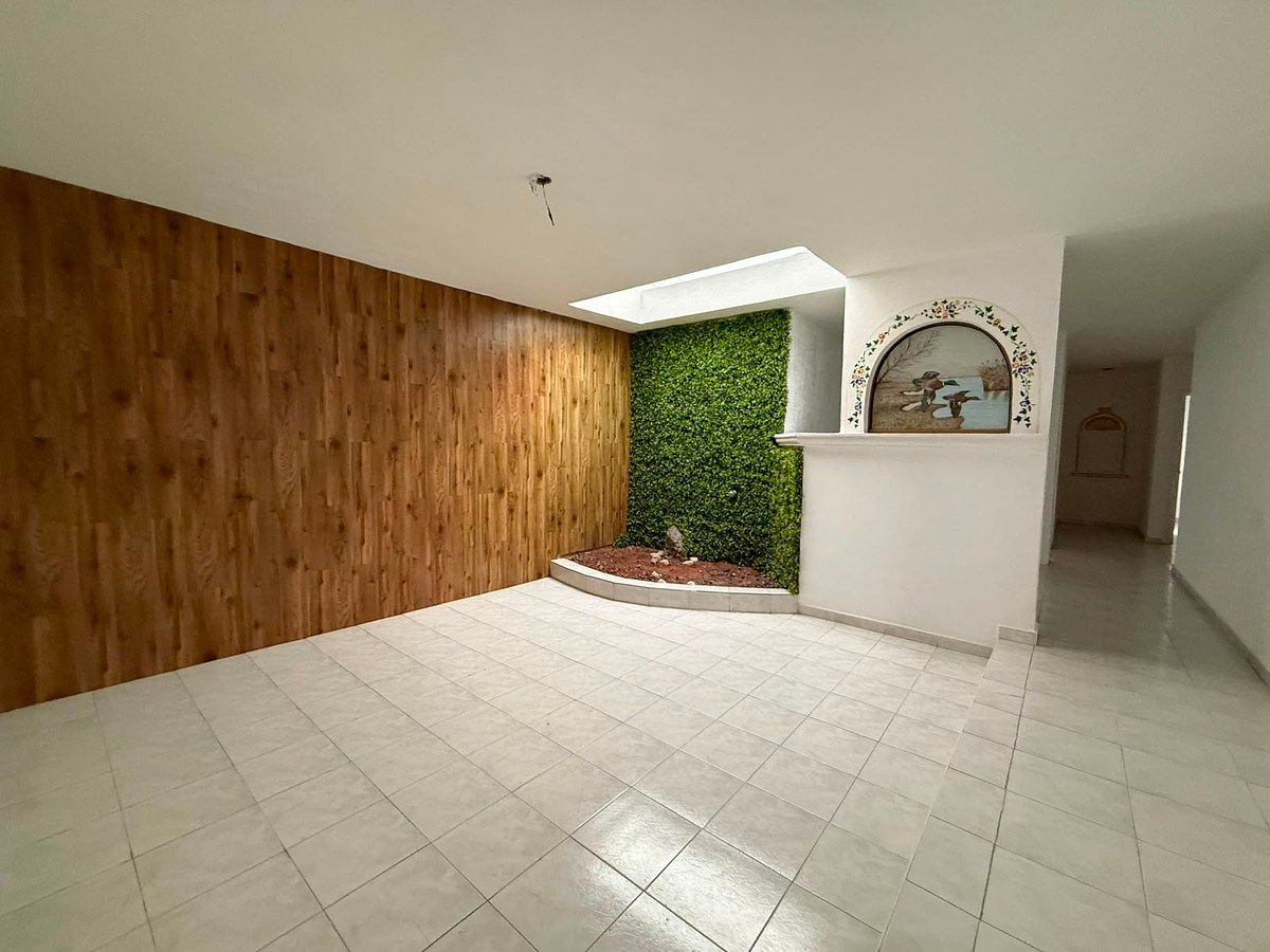 Casa em Colinas del Cimatario, Querétaro, foto 4 de 24