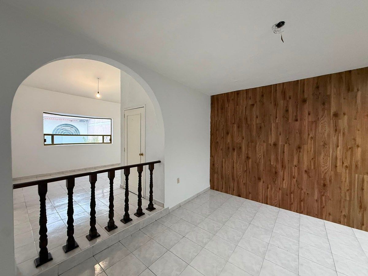 Casa em Colinas del Cimatario, Querétaro, foto 7 de 24