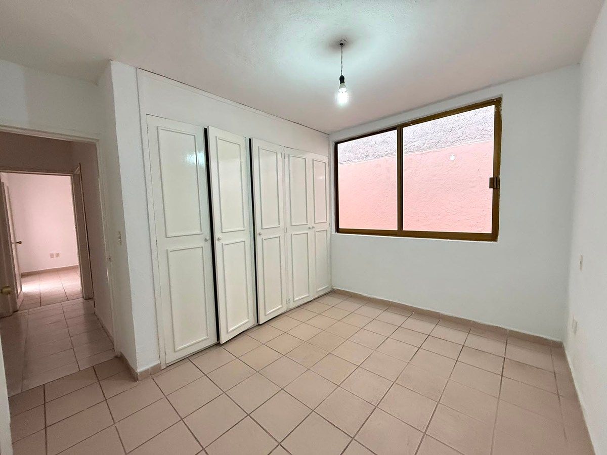 Casa em Colinas del Cimatario, Querétaro, foto 15 de 24