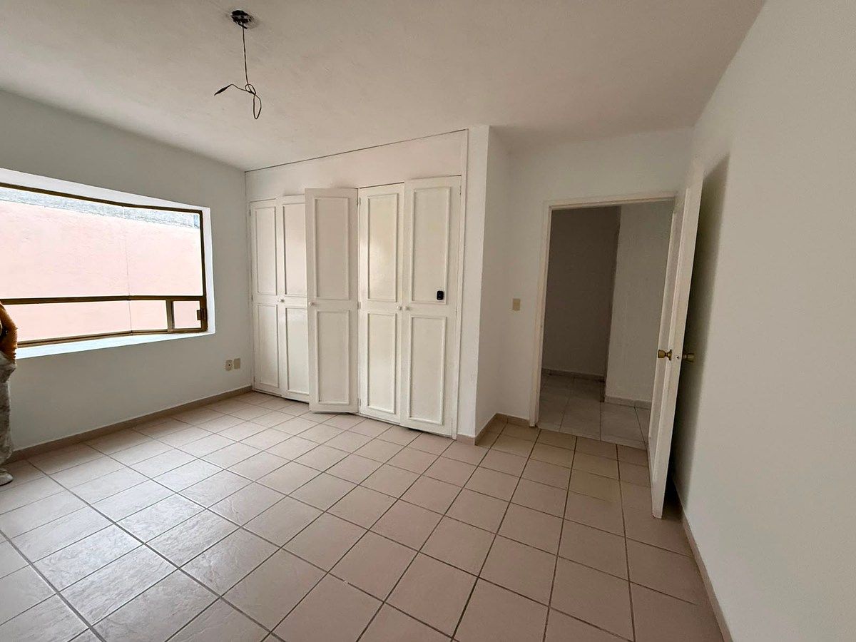 Casa em Colinas del Cimatario, Querétaro, foto 18 de 24