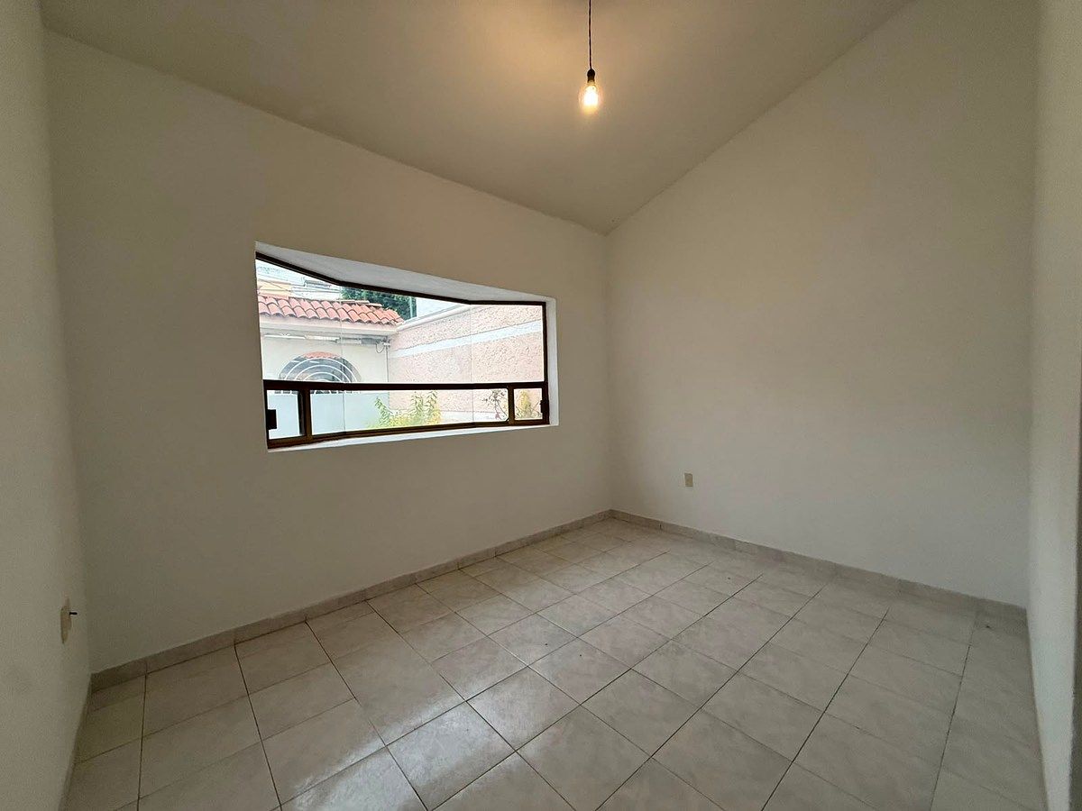 Casa em Colinas del Cimatario, Querétaro, foto 19 de 24