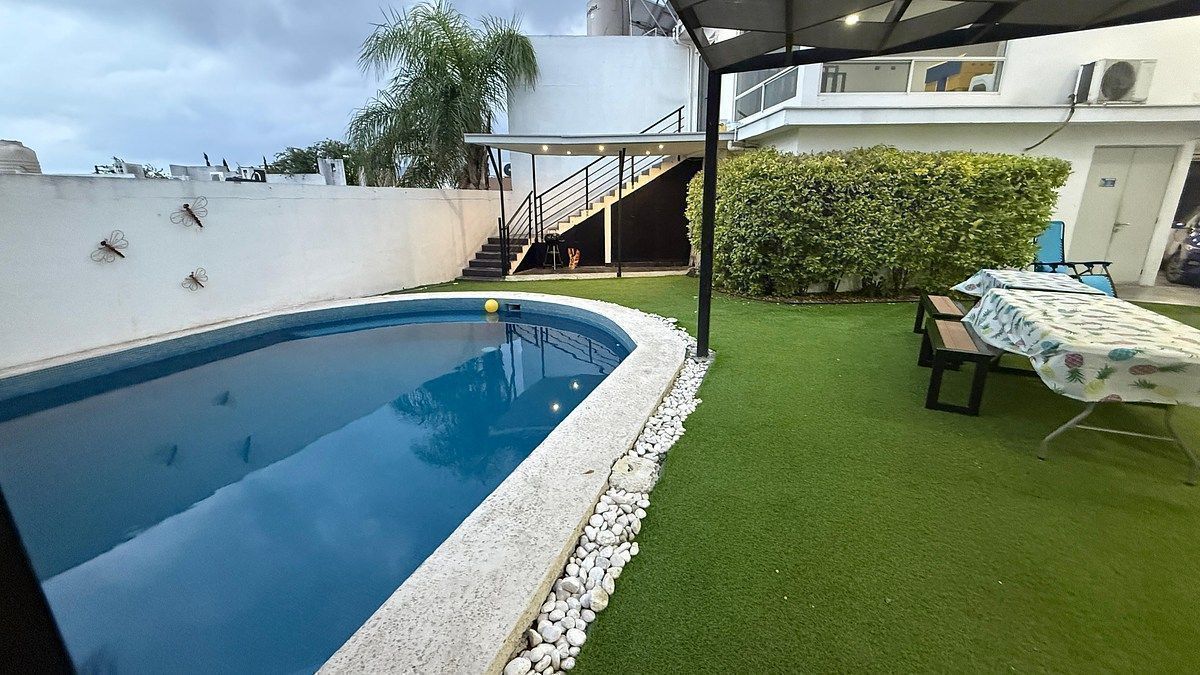 CASA À VENDA NO PASEO DE CUMBRES 4º SETOR, foto 1 de 23