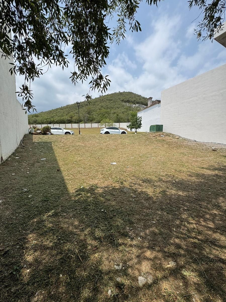 Terreno en Venta en Zona Sur (Privada Los Franciscanos) en Santiago Nuevo León, foto 1 de 17