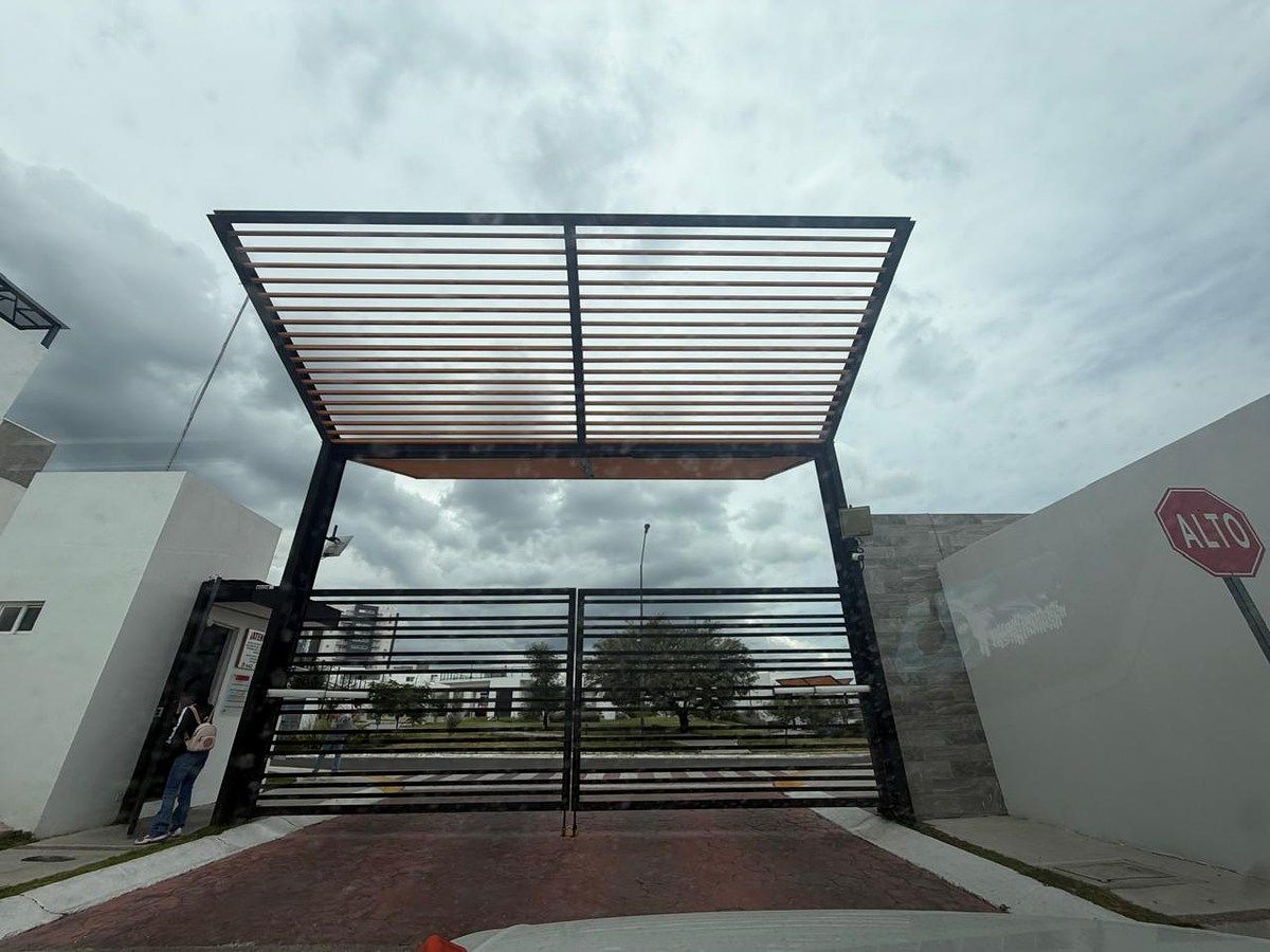Casa en condominio en Paseo San Junípero, Querétaro, foto 4 de 22