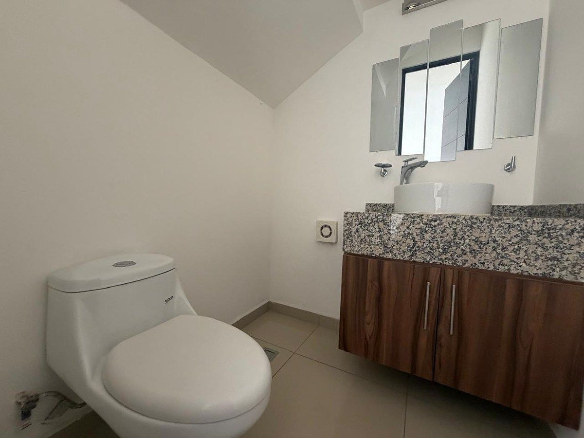 Casa en condominio en Paseo San Junípero, Querétaro, foto 9 de 22
