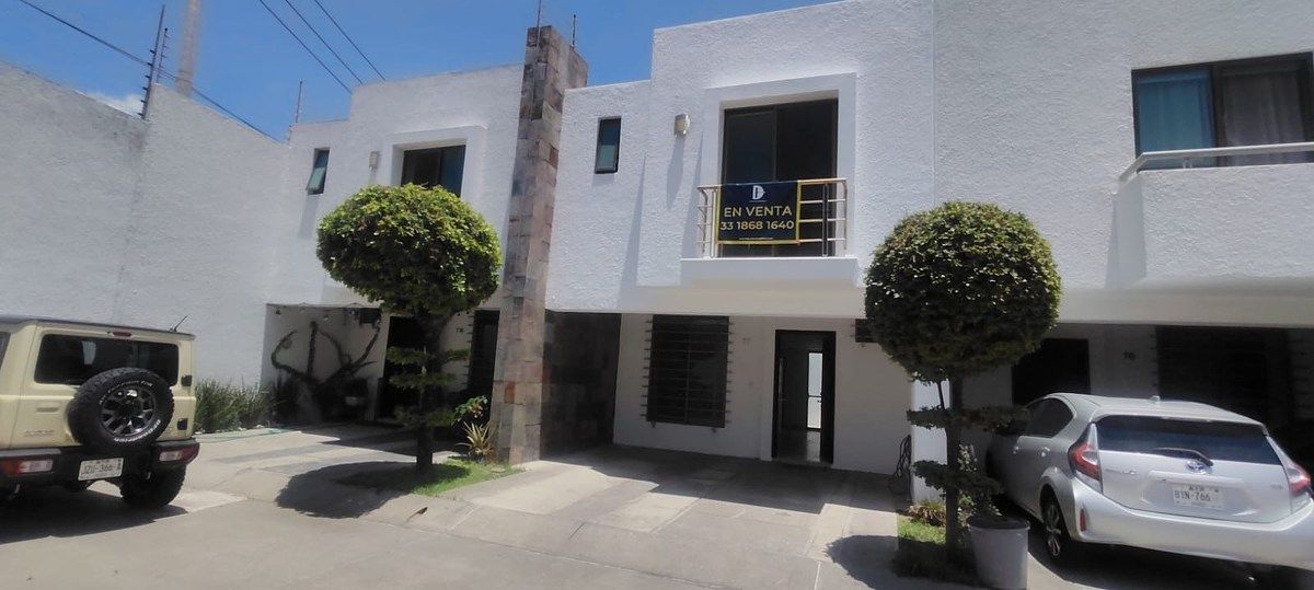 Casa en Residencial Valle del Sur cerca del ITESO en venta, foto 1 de 24