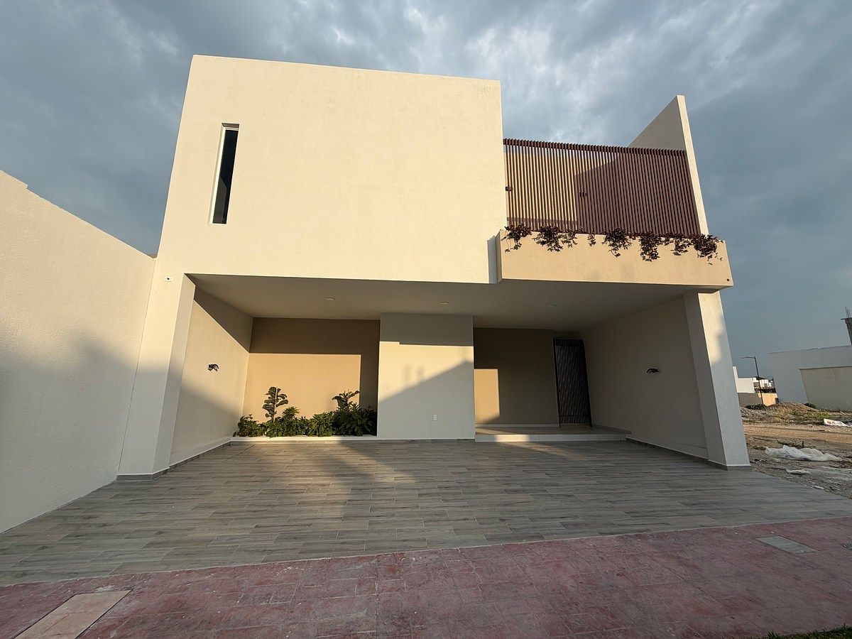 Casa à venda no Residencial Puerta de Hierro, foto 1 de 26