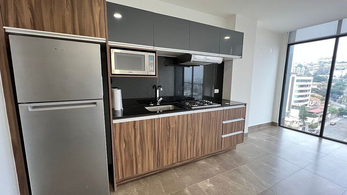 Apartamento de 2 quartos para alugar no Icon, foto 1 de 34