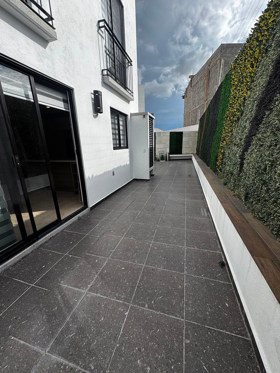 House in Gated Community in Residencial el Refugio, Querétaro, photo 6 of 17