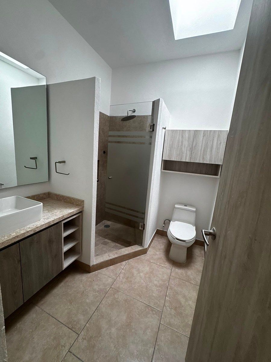 House in Gated Community in Residencial el Refugio, Querétaro, photo 16 of 17
