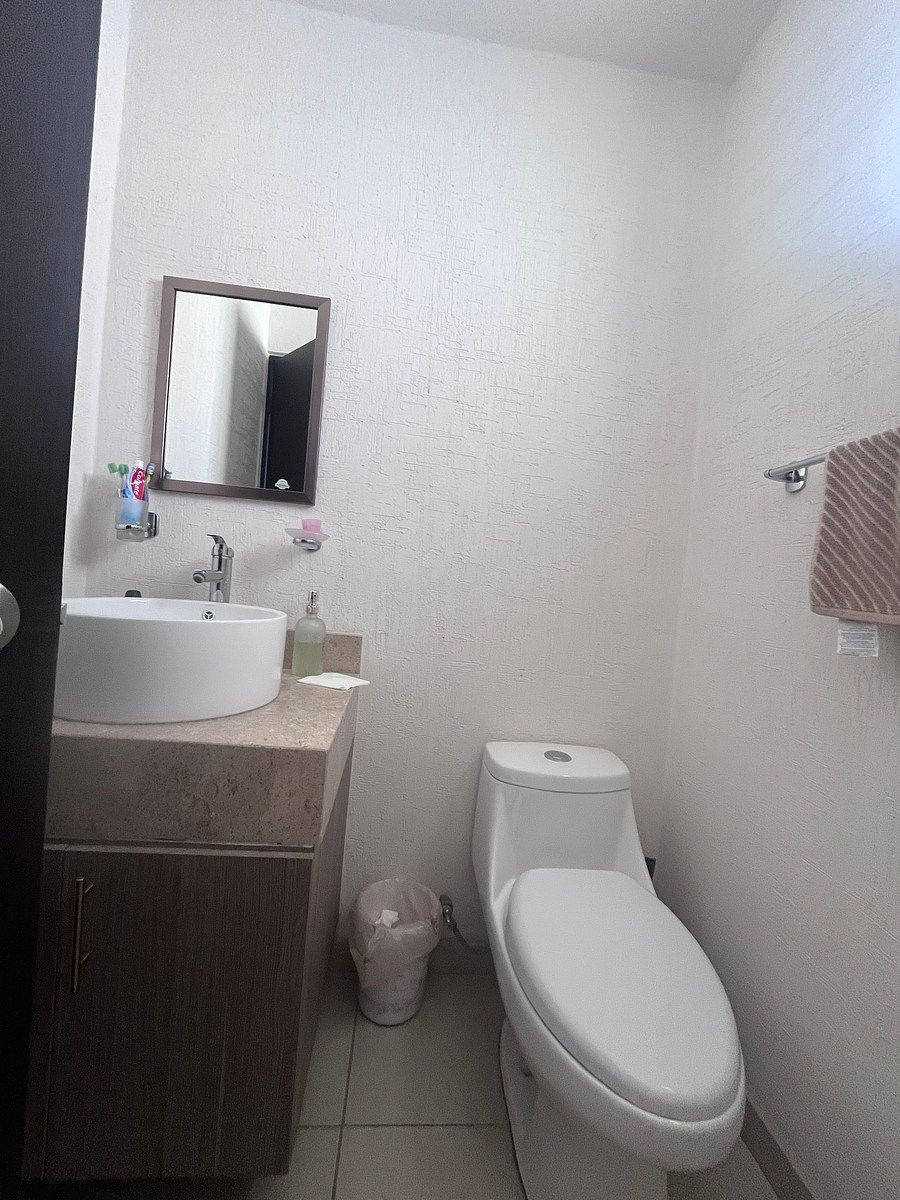 Casa em condomínio fechado em Rincones del Marques, El Marqués, foto 9 de 10