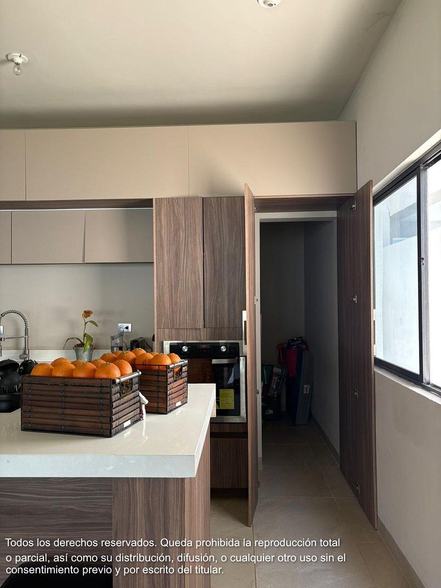 House in Amorada Privada Residencial, Santiago, photo 2 of 15