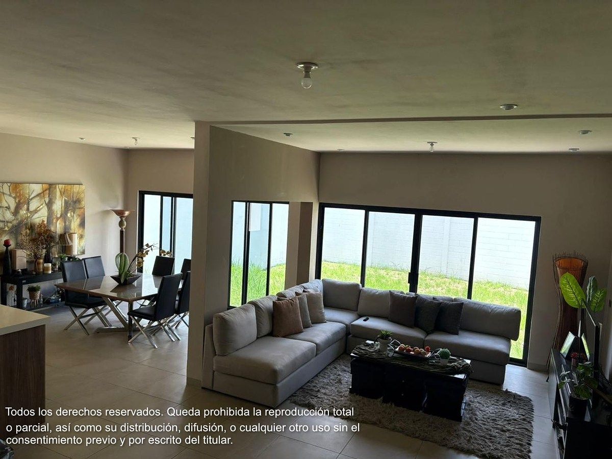 House in Amorada Privada Residencial, Santiago, photo 3 of 15